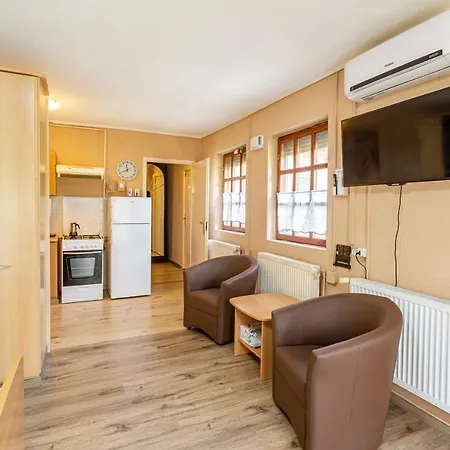 Appartement Vendeghaz-apartman *