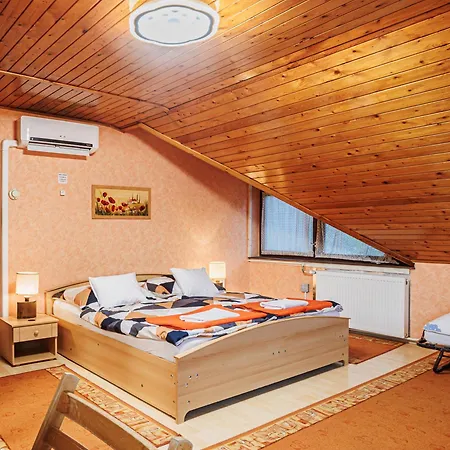 Διαμέρισμα Vendeghaz-apartman Visegrád